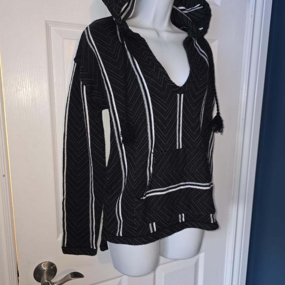 Stylish Black and White Women's Hoodie